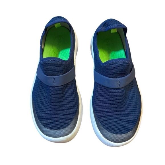 OOFOS OOmg Low Shoe Recovery Comfort Sneakers Slip On Navy White Women’s Size 7 - Picture 2 of 7